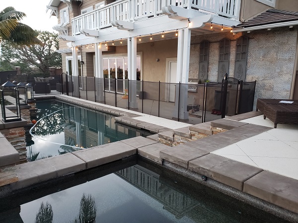 pool safety fence installations in Vista, CA